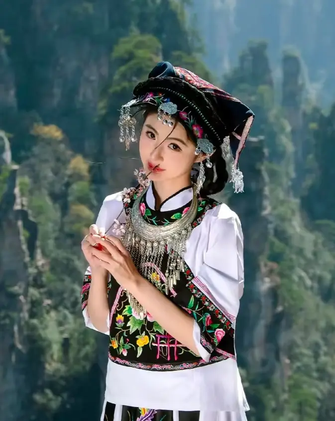 湘西全景vip专车专导纯玩包团6日游