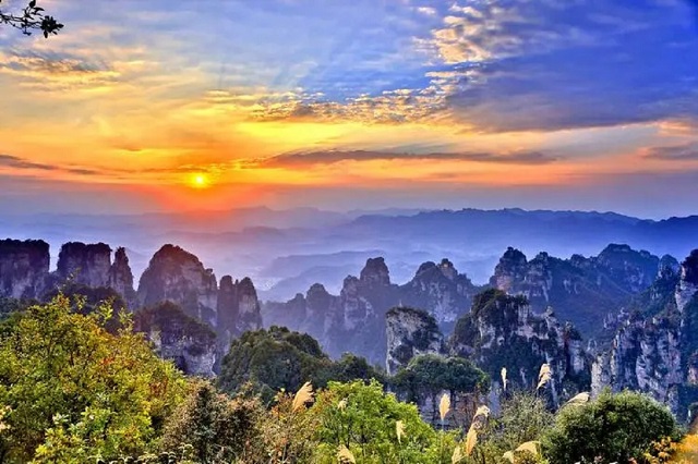 张家界秋天游记：放大的盆景，缩小的仙境